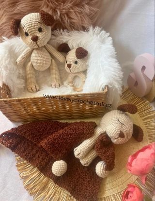 Sada s pejskem v univerzálních barvách 🐶 hodí se jak pro holčičku, tak pro chlapečka 🩷🩵 každý produkt lze koupit zvlášť...